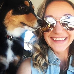 Meet your Posher, Courtney